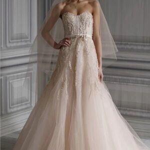 Monique Lhuillier Candy dress in Blush with long veil
